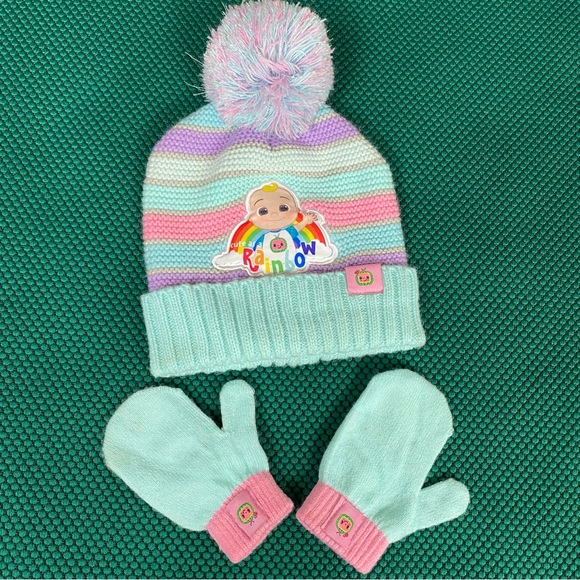 Cocomelon Other - Cocomelon Beanie Hat & Mittens Set 2t-5t